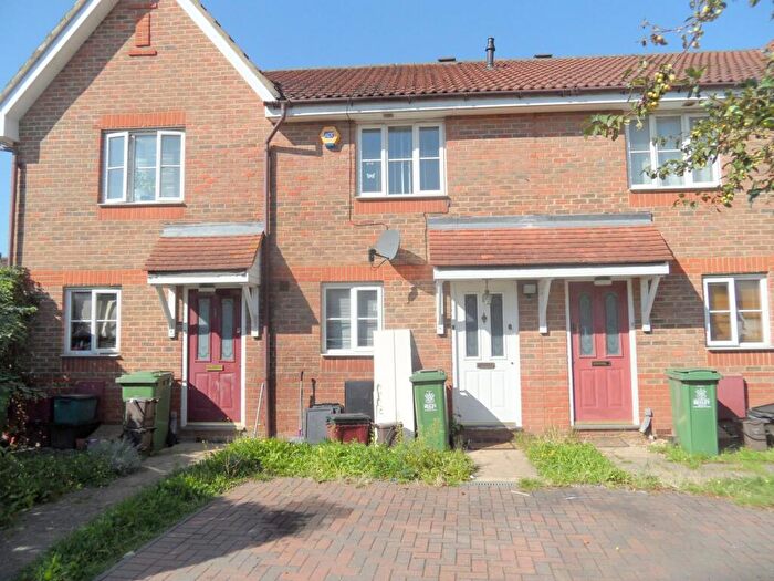 2 Bedroom Terraced House To Rent In Carnoustie Close, Thamesmead, London, SE28