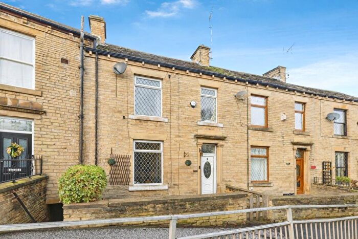2 Bedroom Terraced House For Sale In Thornhill Road, Rastrick, Brighouse, West Yorkshire, HD6