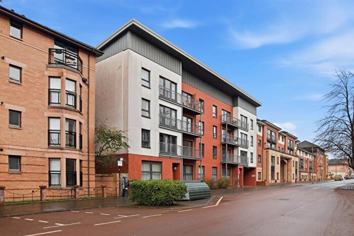 2 Bedroom Flat For Sale In / Kelvinhaugh Street, Yorkhill, G3