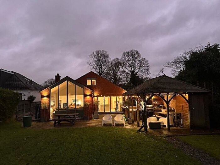 5 Bedroom Detached House For Sale In Hawkes Mill Lane, Allesley, Coventry, CV5