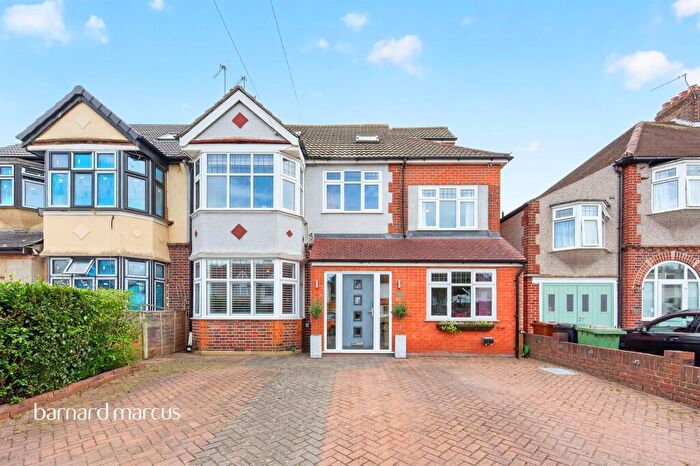 5 Bedroom Semi-Detached House For Sale In Ruxley Lane, Epsom, KT19