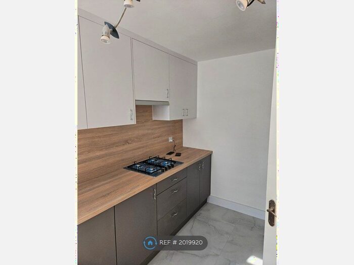 3 Bedroom Terraced House To Rent In Axiom Avenue, Peterborough, PE3