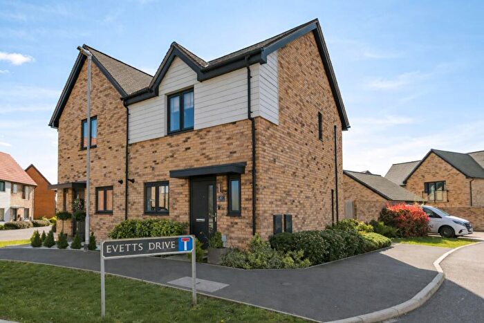 2 Bedroom Semi Detached House For Sale In Bethell Road, Faversham, Kent, ME13