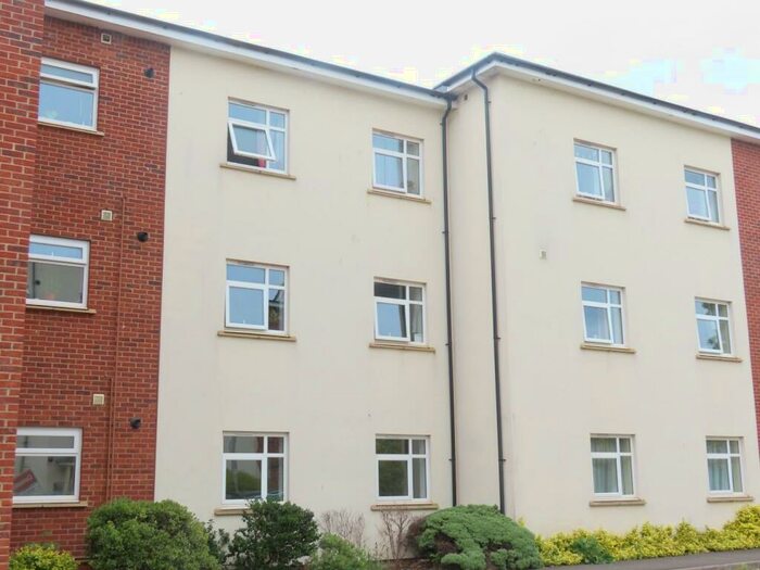 2 Bedroom Flat To Rent In Thursby Walk, Exeter, EX4