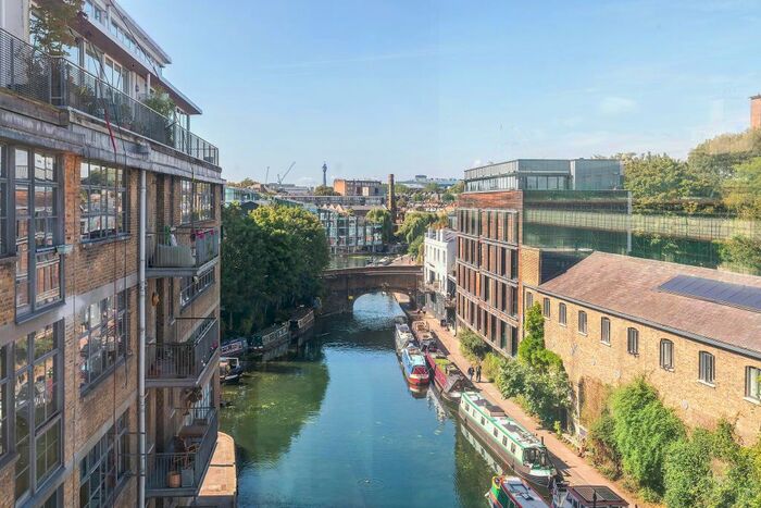 2 Bedroom Flat For Sale In Canal Building, Shepherdess Walk, . Angel/Shoreditch/Islington, N1