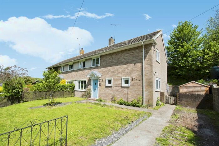 4 Bedroom Semi-Detached House For Sale In Avon Banks, Figheldean, Salisbury, SP4