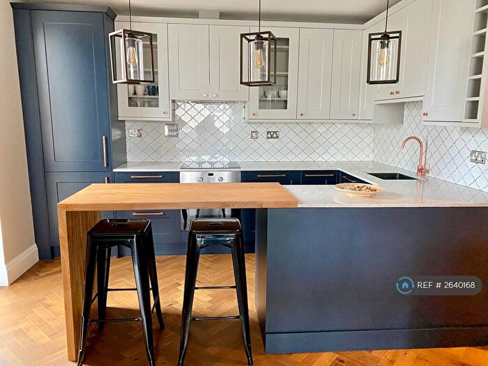 2 Bedroom Flat To Rent In Dearmans Place, Manchester, M3