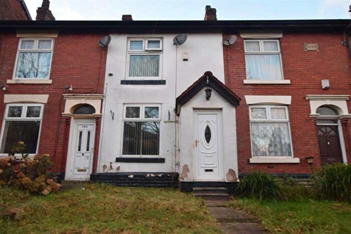 2 Bedroom Terraced House For Sale In Pilsworth Road, Heywood, Greater Manchester, OL10