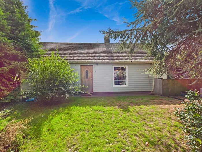 2 Bedroom Bungalow For Sale In Squires Drove, Three Holes, Wisbech, PE14