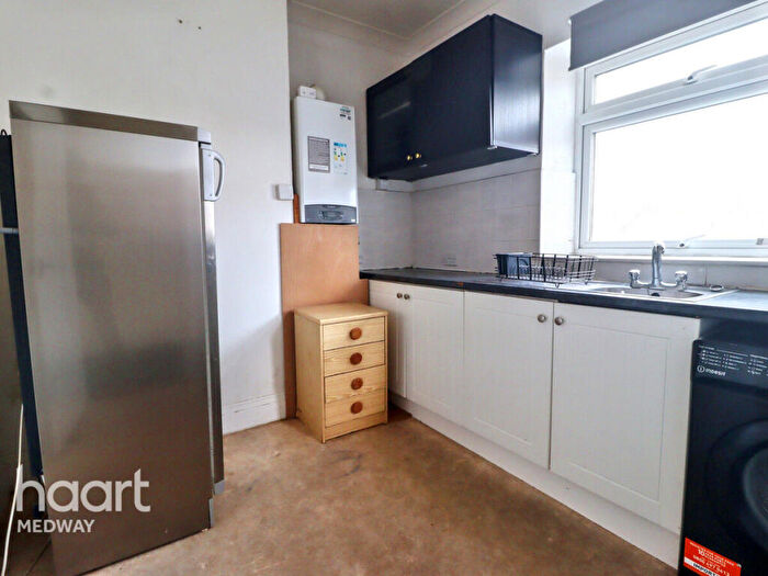 1 Bedroom Apartment To Rent In Burch Road, Gravesend, DA11