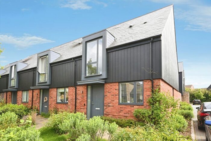 3 Bedroom End Of Terrace House For Sale In Royal Birkdale Gardens, Chelmsford Garden, Chelmsford, Essex, CM3