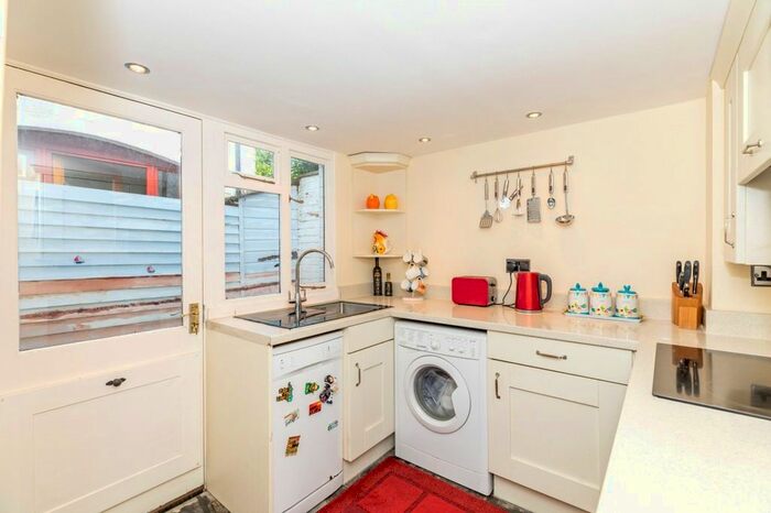 2 Bedroom Cottage To Rent In Bridge Street, Thornborough, Buckingham, MK18