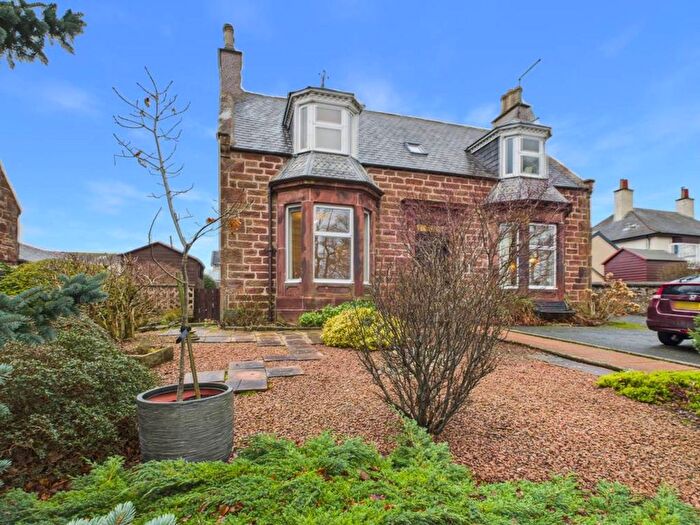 4 Bedroom Detached House For Sale In Banff Road, Turriff, AB53