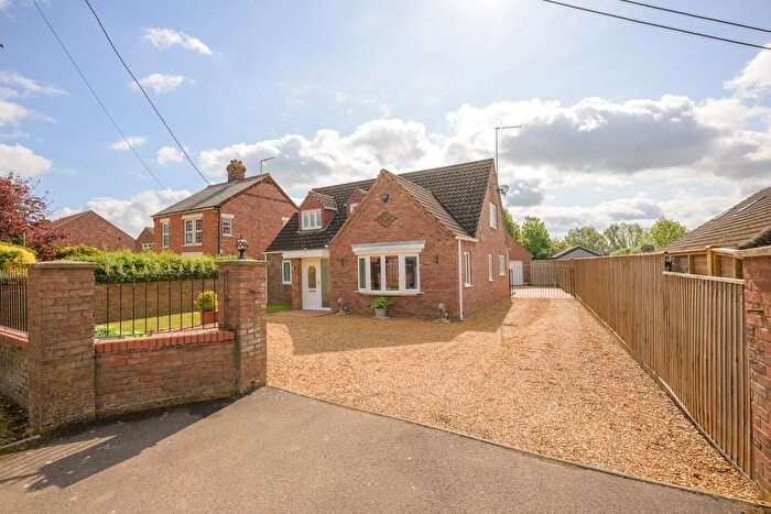 3 Bedroom Chalet For Sale In Smeeth Road, Marshland St James, Wisbech, Norfolk, PE14