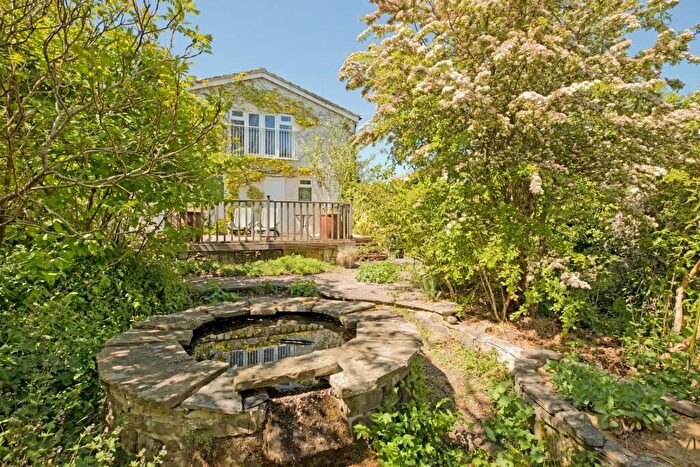4 Bedroom Detached House For Sale In Wrexham Road, Burley In Wharfedale, LS29
