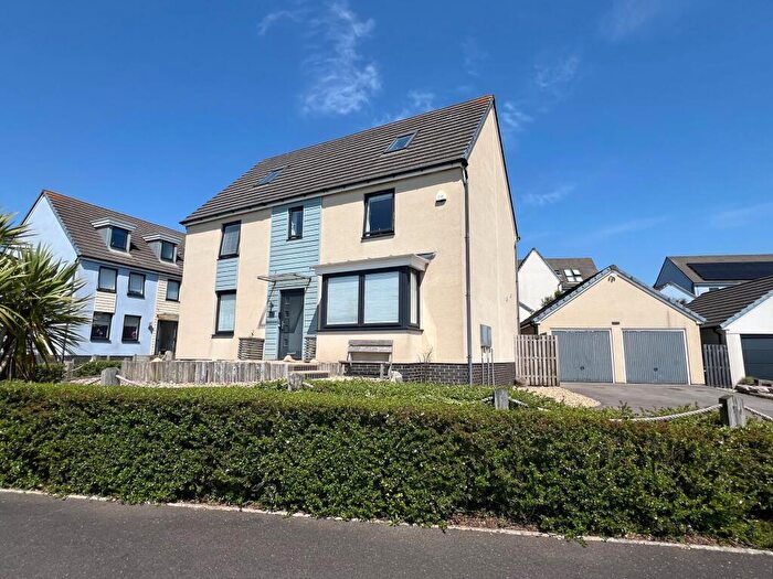 6 Bedroom Detached House For Sale In Channel View Ogmore-By-Sea, Vale Of Glamorgan, CF32