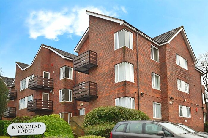 2 Bedroom Flat To Rent In Kingsmead Lodge, Cedar Road, Sutton, SM2