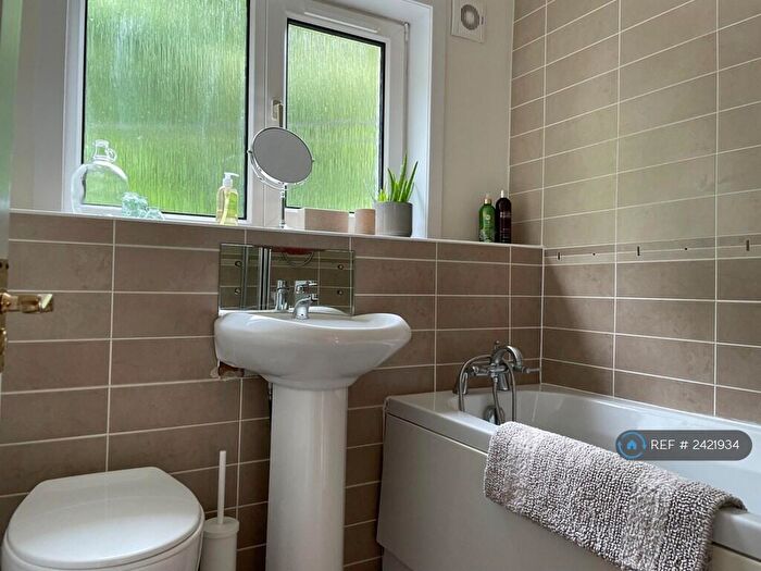 1 Bedroom Flat To Rent In Henderson Street, Bridge Of Allan, Stirling, FK9