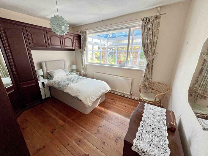 2 Bedroom Bungalow For Sale In Bolgoed Road, Pontarddulais, Swansea, SA4