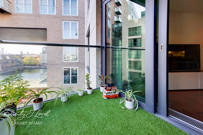 2 Bedroom Apartment For Sale In Baltimore Wharf, London, E14