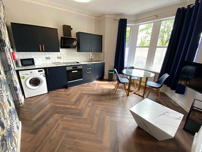 1 Bedroom Flat To Rent In Taff Embankment, Cardiff, CF11