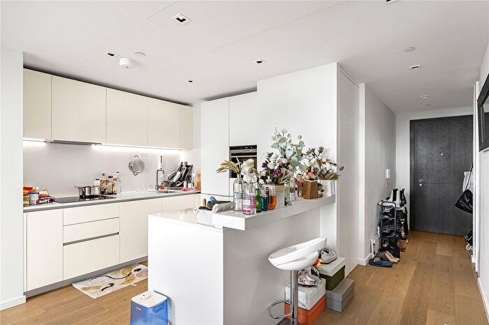 1 Bedroom Flat For Sale In South Bank Tower, SE1