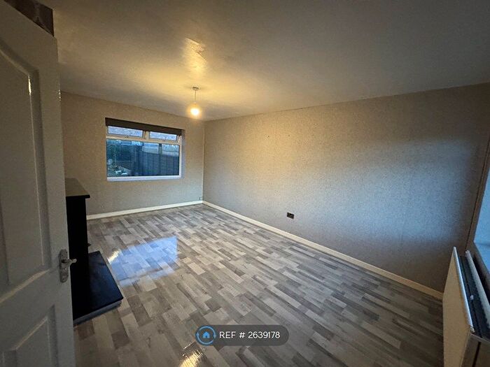 3 Bedroom Semi-detached House To Rent In Askrigg Walk, Middlesbrough, TS3