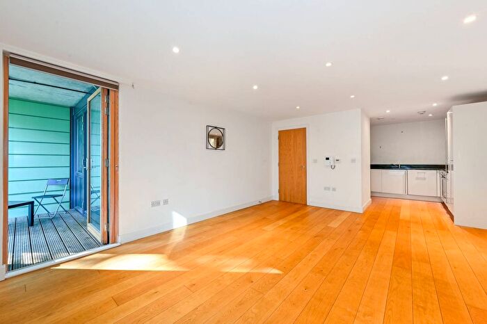 1 Bedroom Flat To Rent In Hornsey Lane, Highgate, London, N6