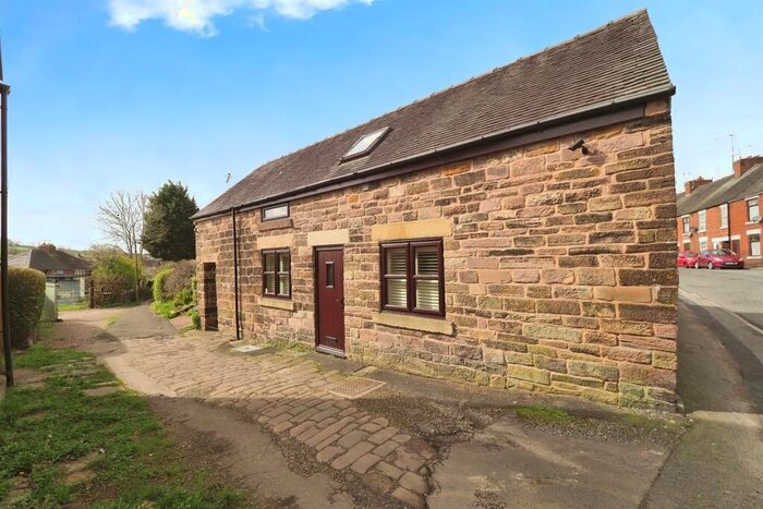 2 Bedroom Barn Conversion For Sale In Kilbourne Road, Belper, DE56