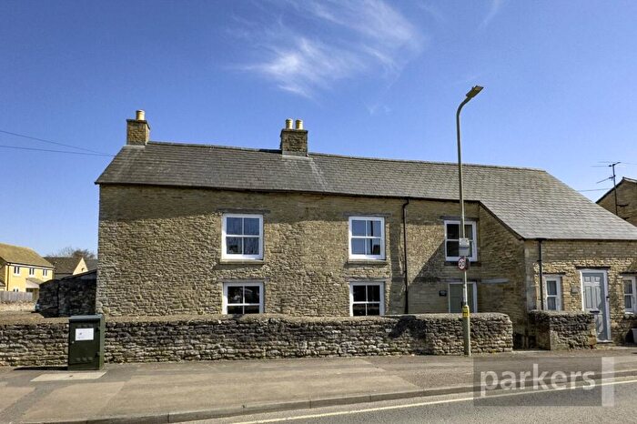 3 Bedroom Semi-Detached House To Rent In Station Road, Brize Norton, Carterton, OX18