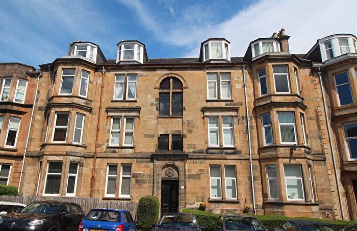 6 Bedroom Flat For Sale In Brisbane Street, Greenock, PA16