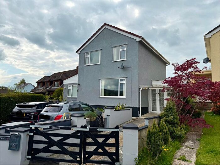 4 Bedroom Property For Sale In Pwllswyddog, Tregaron, SY25