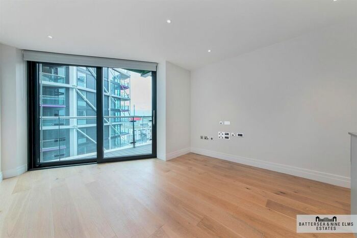 2 Bedroom Flat To Rent In Riverlight Quay, London, SW11