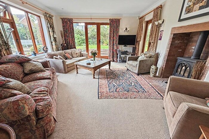 5 Bedroom Detached House For Sale In Ridge, BH20 - Photo 4