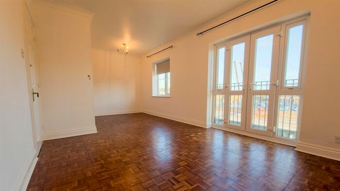 2 Bedroom Flat To Rent In Astrid House, Browells Lane, Feltham, TW13