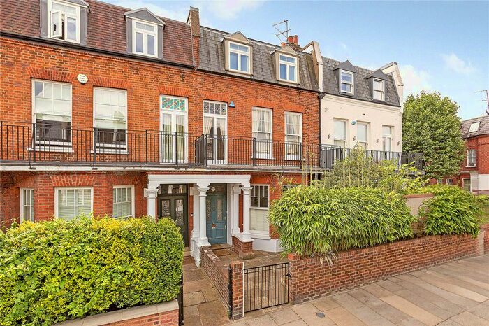 5 Bedroom Property To Rent In Hurlingham Road, Hurlingham, SW6