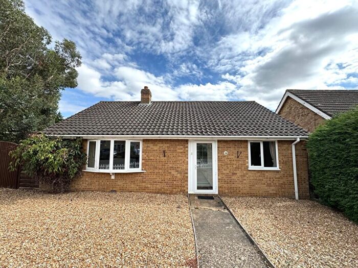 2 Bedroom Detached Bungalow For Sale In Watlington - Detached Bedroom Bungalow On Generous Corner Plot, PE33