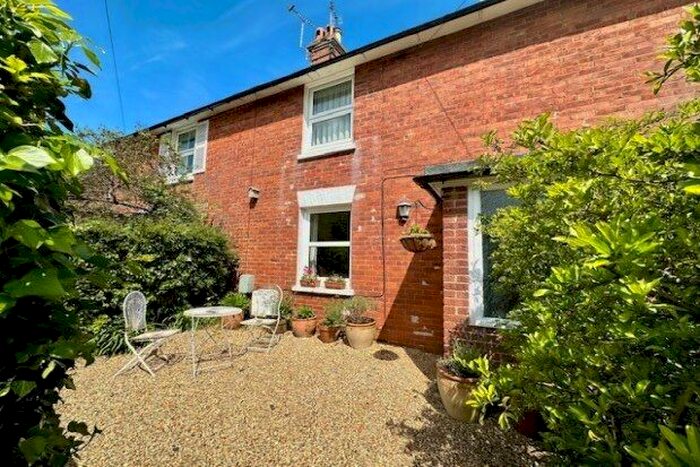 2 Bedroom Property To Rent In Turners Green, Wadhurst, TN5