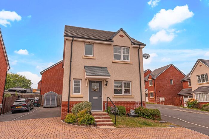 3 Bedroom Detached House For Sale In Blue Lake Close, Ebbw Vale, NP23