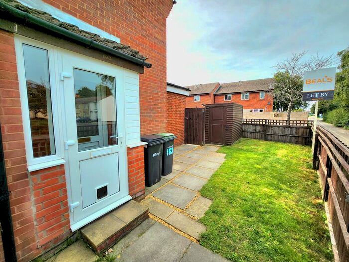 1 Bedroom End Of Terrace House To Rent In Avenue Road - Silver Sub, Gosport, Hampshire, PO12