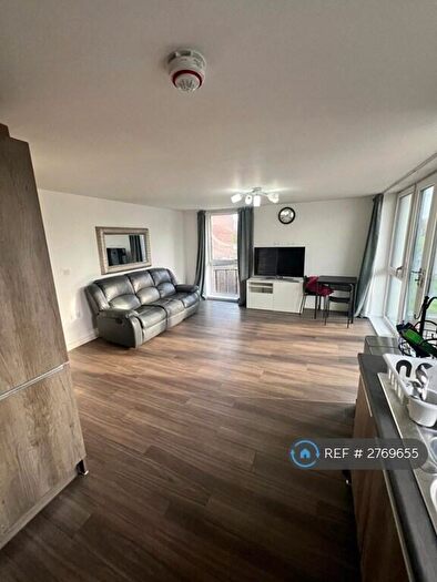 2 Bedroom Flat To Rent In Oakgrove, Oakgrove, Milton Keynes, MK10