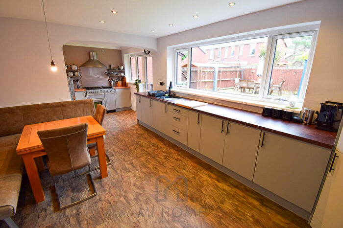 5 Bedroom Detached House For Sale In Southlands, Kirkham, Preston, PR4