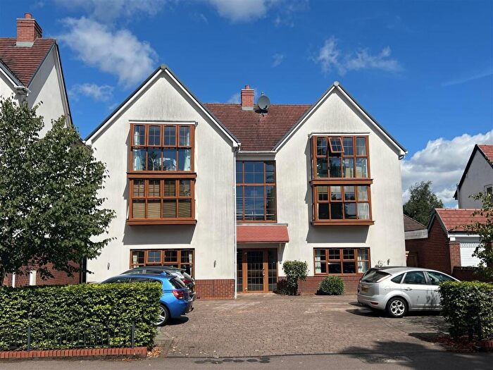 1 Bedroom Apartment For Sale In Highfield Road, Hall Green, Birmingham, B28