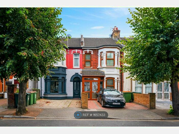 3 Bedroom Maisonette To Rent In Terrace Road, London, E13