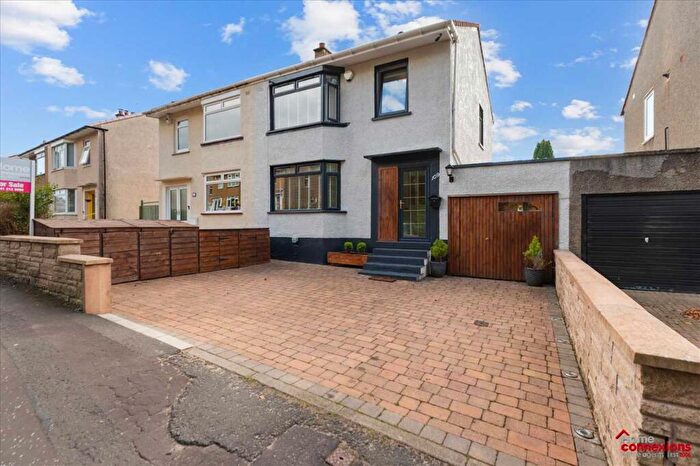 3 Bedroom Terraced House For Sale In Seil Drive, Simshill, Glasgow, G44