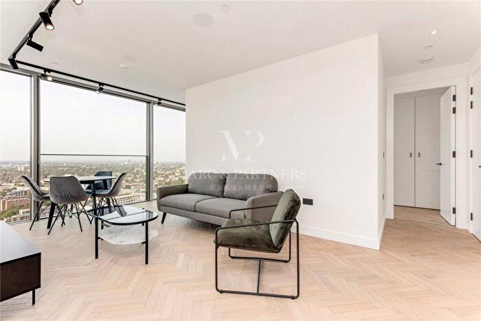 2 Bedroom Apartment To Rent In City Road, Valencia Tower, London, EC1V