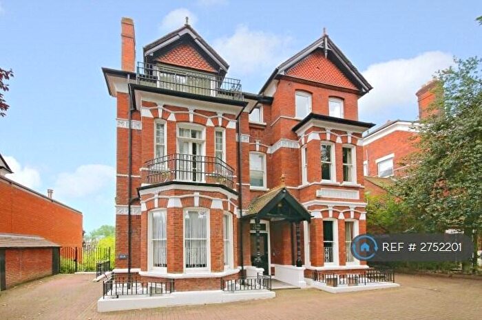 3 Bedroom Flat To Rent In Shepherds Hill, London, N6