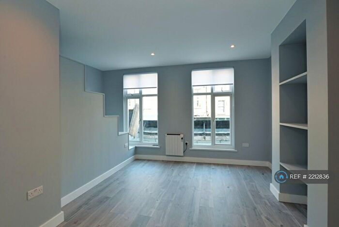 1 Bedroom Flat To Rent In Chapel Market, London, N1