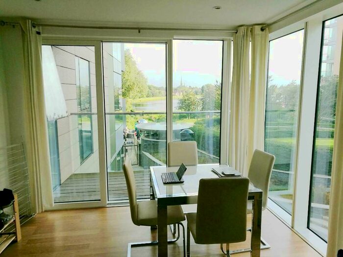 2 Bedroom Apartment To Rent In Goodchild Road, London, N4