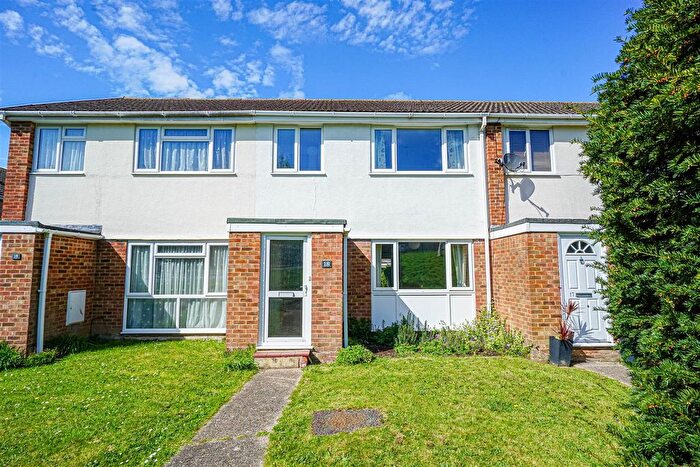 3 Bedroom Terraced House For Sale In Manston Way, Hastings, TN34